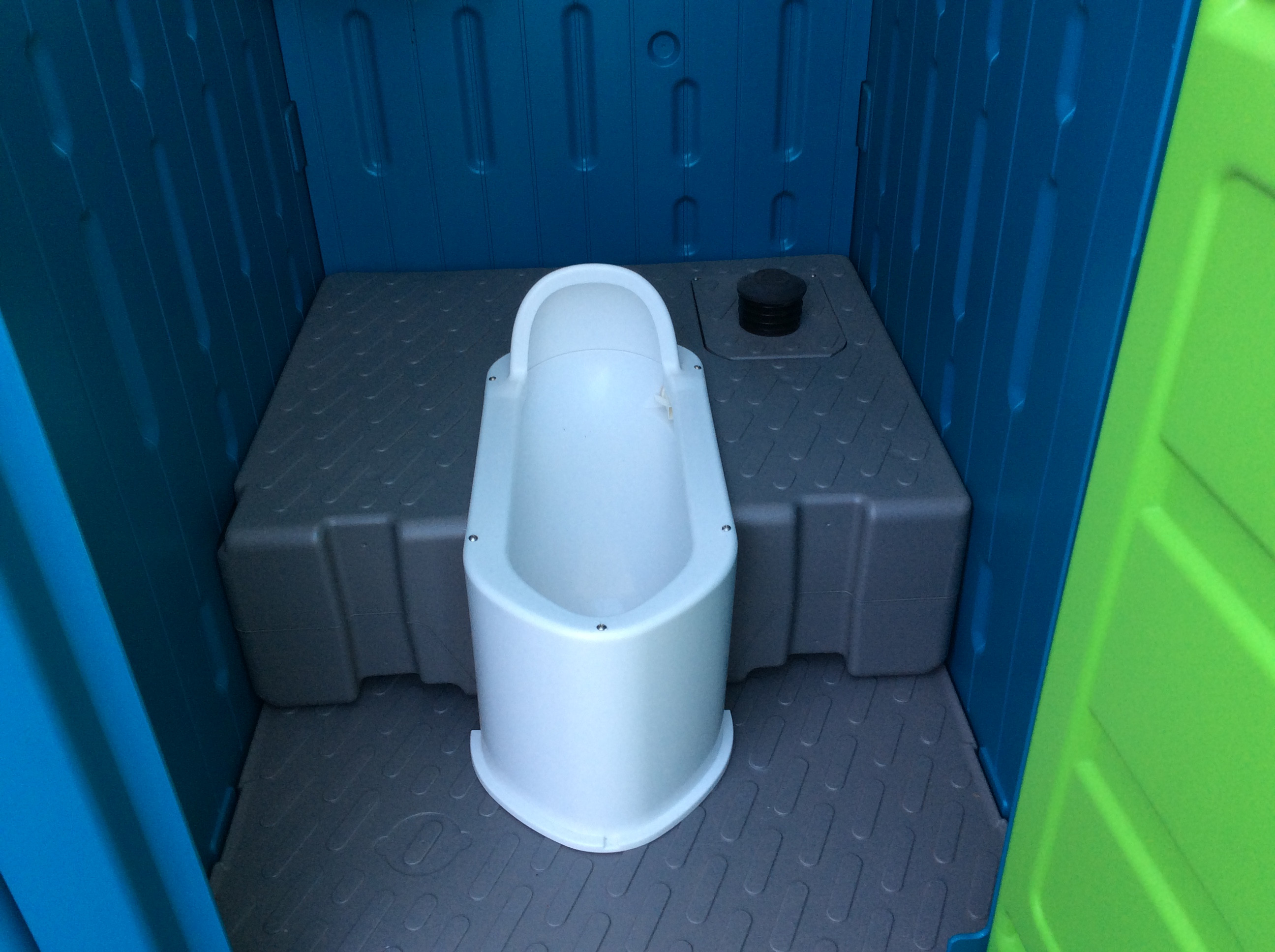 アウトレット【仮設トイレ】【限定1棟！】新古簡易水洗トイレ和式(即納 